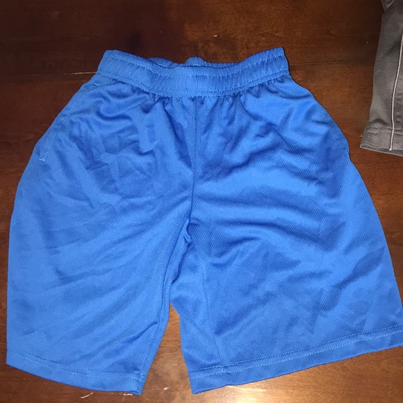 Active short lot of 3 - Picture 2 of 4